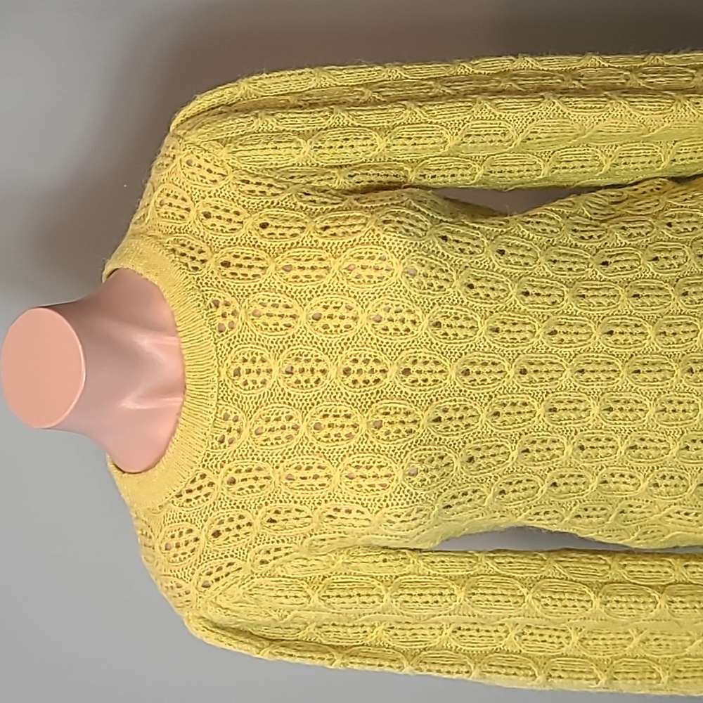J Crew Sweater Comfy Luxury Preppy Size XS Chartreuse Yellow Heritage - Picture 2 of 9
